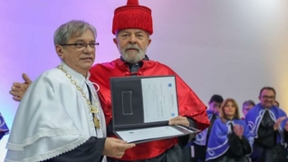 Reitor José Arimatéia Dantas Lopes e Lula. Foto: Ricardo Stuckert