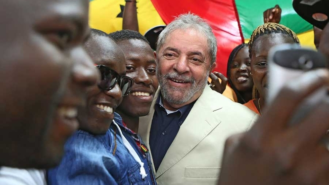 Resultado de imagem para fotos de lula com negros na bahia