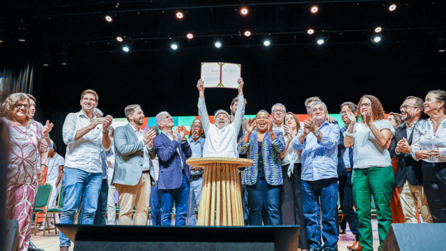 Presidente Lula assina lei que cria o Sistema Nacional de Cultura