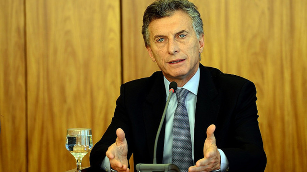 Argentina enfrenta crise cambial e alta de juros