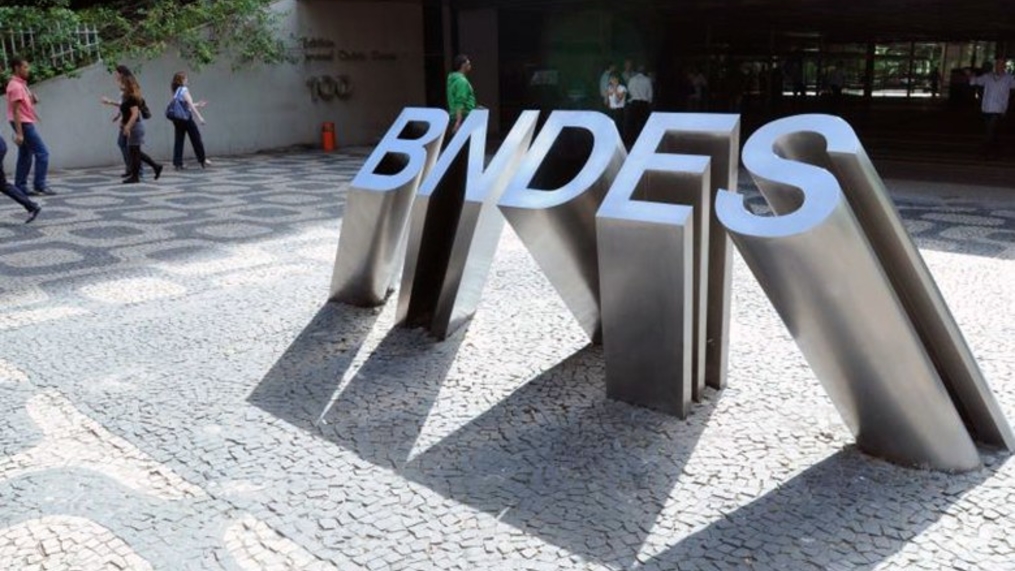 Austericídio de Temer impede que dinheiro do BNDES seja investido na economia