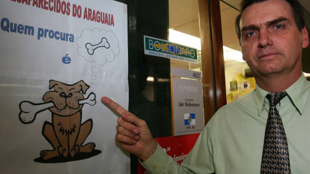 Bolsonaro encerra grupos de busca de vítimas da ditadura