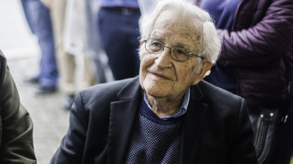 Chomsky: Lula é quem pode reconstruir uma esquerda forte