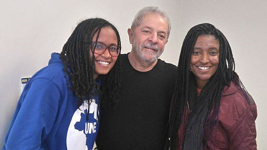 Coordenadora da Juventude da Prefeitura de São Paulo visita o Instituto Lula