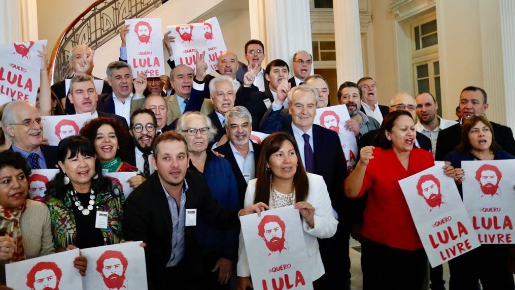 Deputada do Parlasul denuncia prisão política de Lula