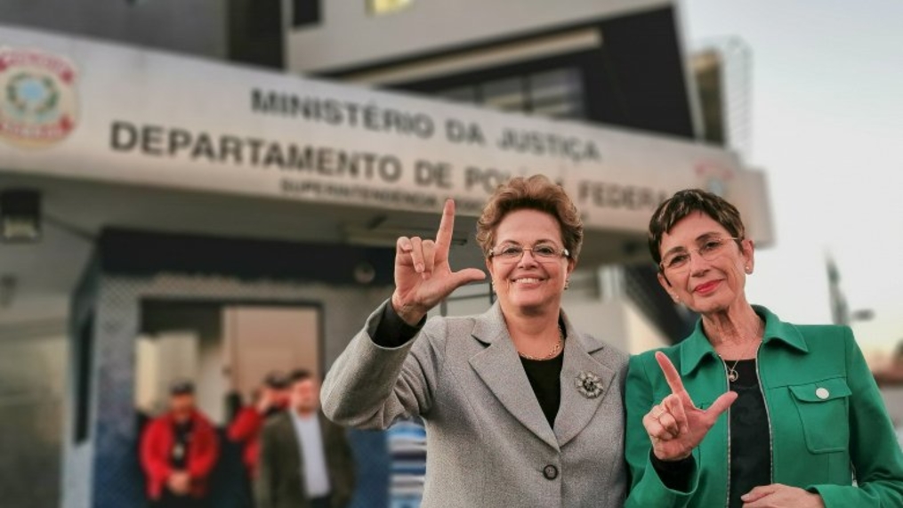 Dilma após visita: É sempre muito difícil ver um inocente preso