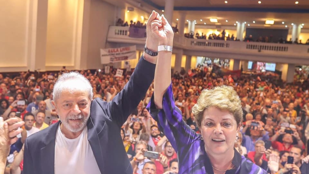 Dilma assina prefácio de “A Verdade Vencerá”
