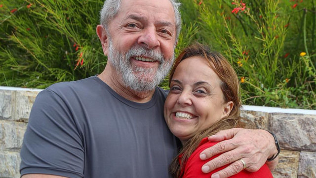 ‘Ele é surpreendente, não esmorece nunca’, afirma Lurian, filha de Lula
