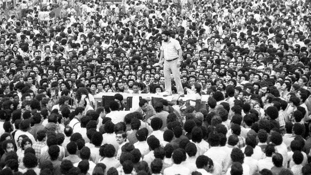 Em 1979, Lula liderava greve geral dos metalúrgicos 
