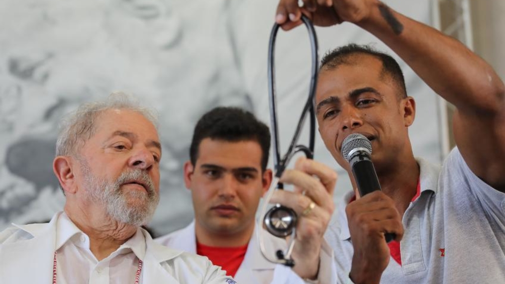 Em carta, Lula diz que Cuba é exemplo de solidariedade