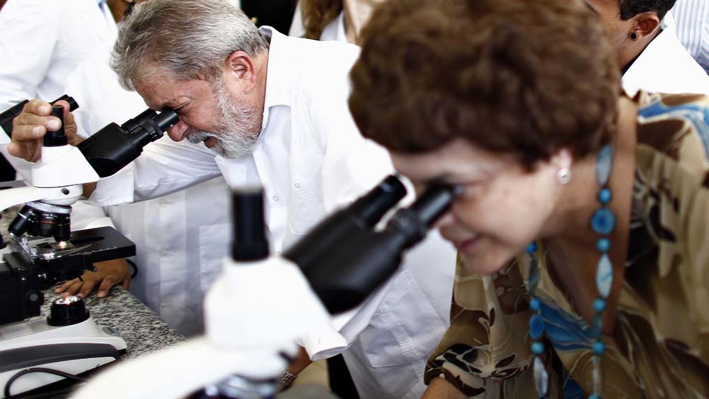 Lula e Dilma elevaram a ciência e tecnologia no Brasil 