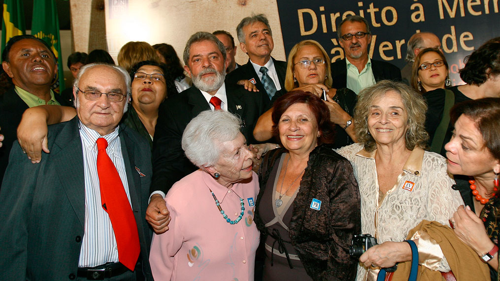Há 11 anos, Brasil reconhecia responsabilidade por mortes na ditadura