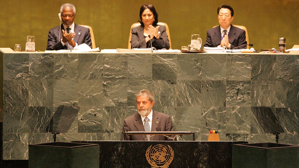 Há 12 anos, Lula recebia nos EUA o prêmio Estadista do Ano