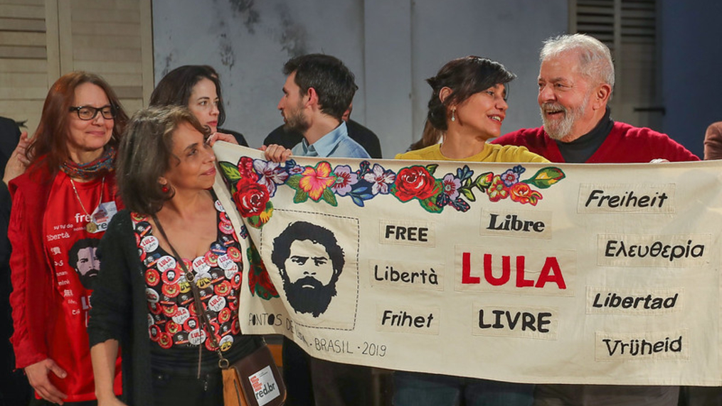 Lula é homenageado com festival cultural em Paris