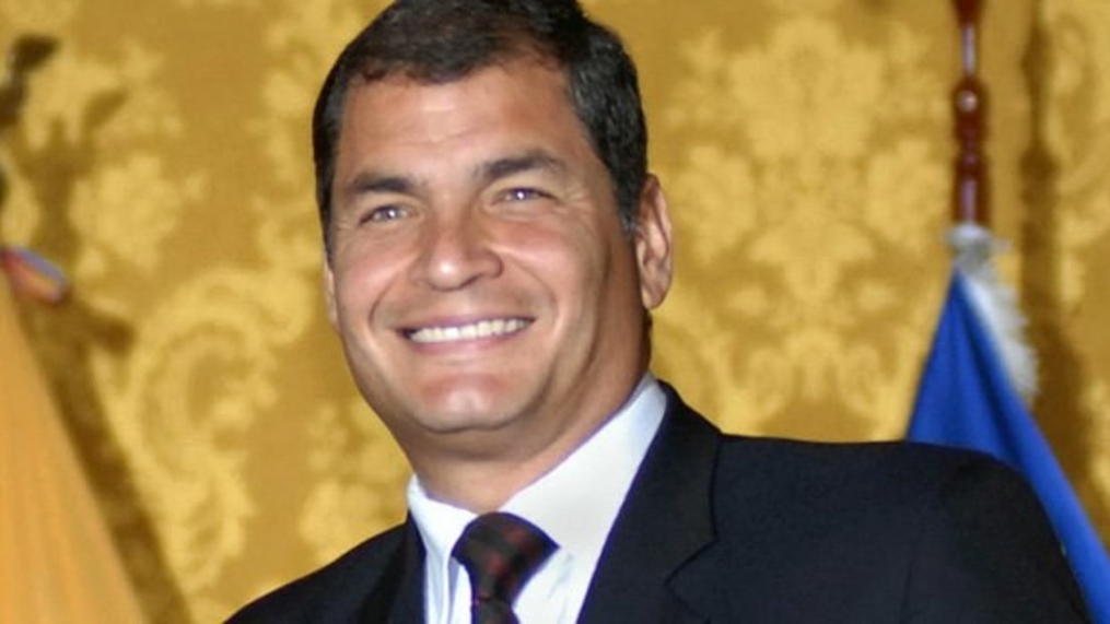 Justiça do Equador decreta a prisão do ex-presidente Rafael Correa