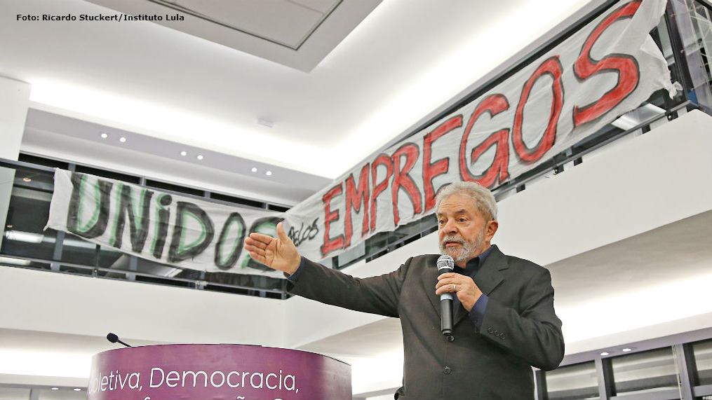 “Lei da terceirização tem um só ganhador, o patrão, e milhões de perdedores, os trabalhadores”, diz Lula 