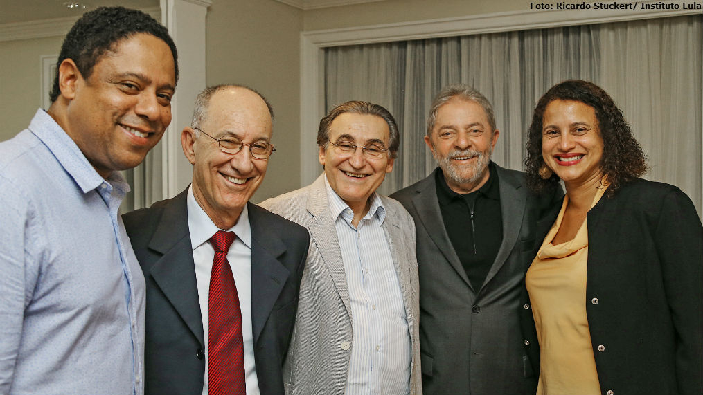 Lideranças do PCdoB conversam com Lula em São Paulo