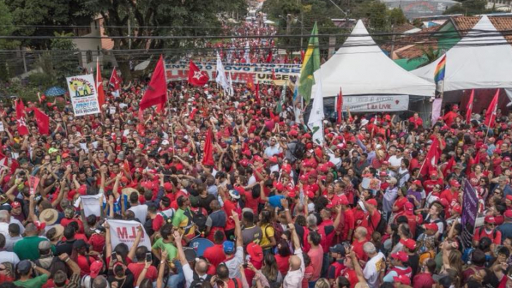 Lula agradece o movimento sindical por 1º de Maio unificado