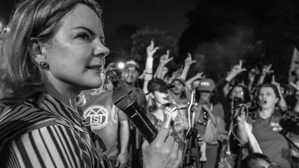 Lula condenou entrega do Pré-Sal, diz Gleisi