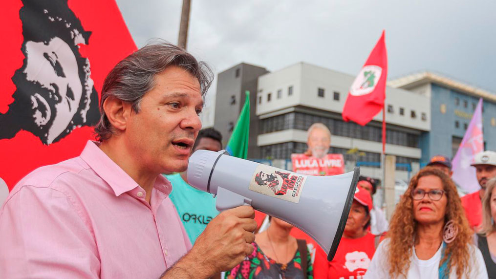 Lula: Democracia quem garante é o povo
