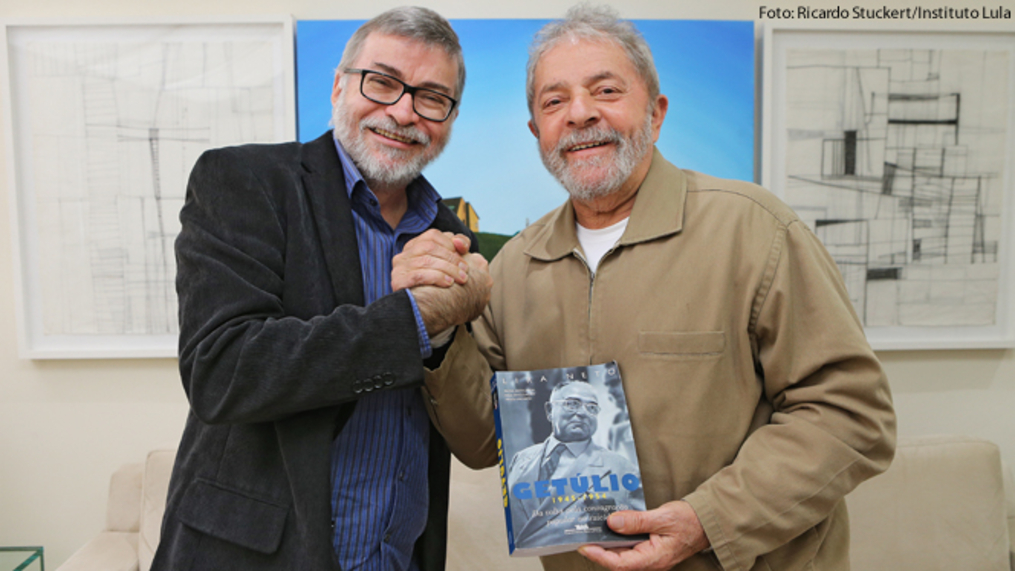Lula e Lira Neto conversam sobre Getúlio Vargas