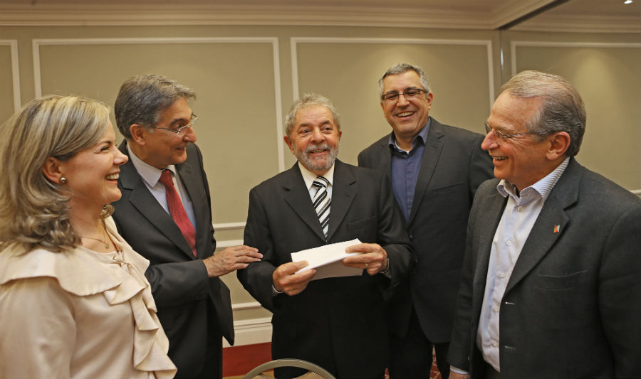 Em São Paulo, Lula se reúne com pré-candidatos do PT ao governo de quatro estados