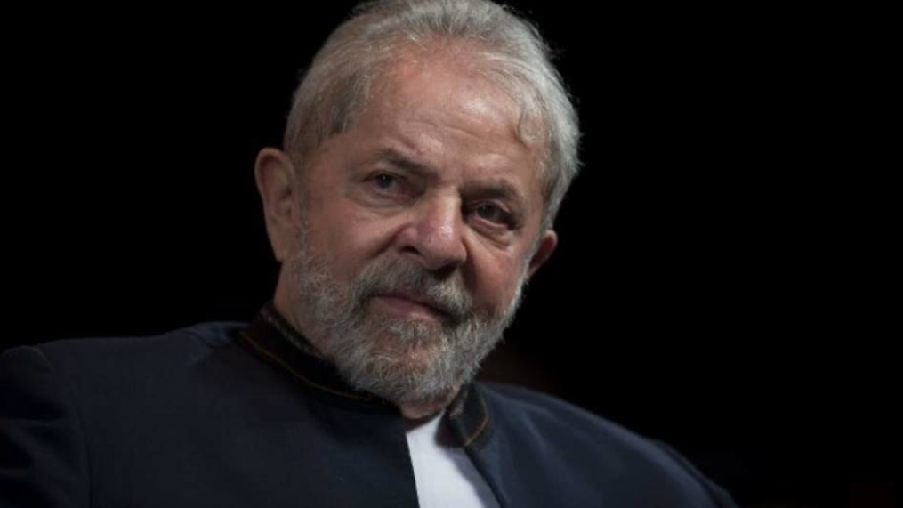 Lula: Incompetência do MEC prejudica milhares de alunos