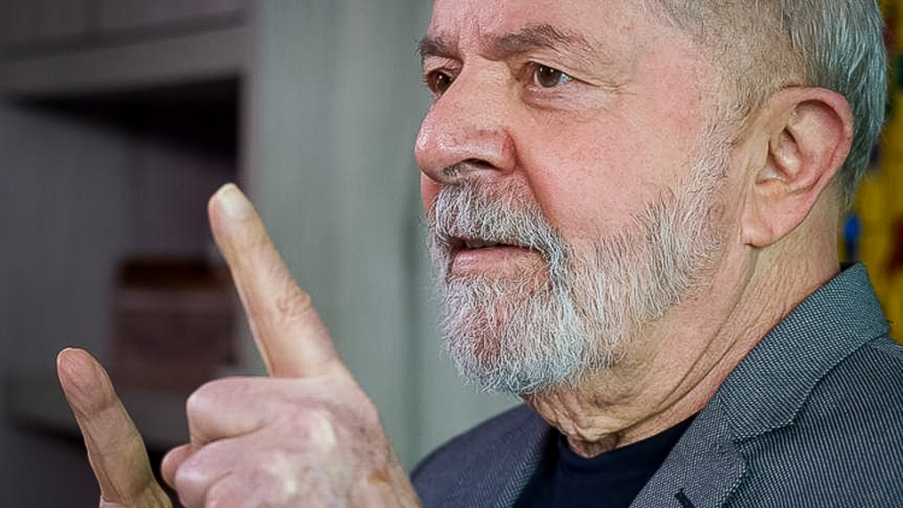 Lula: “O trabalhador precisa de paz”