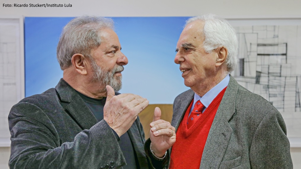 Lula recebe a visita do diplomata Samuel Pinheiro