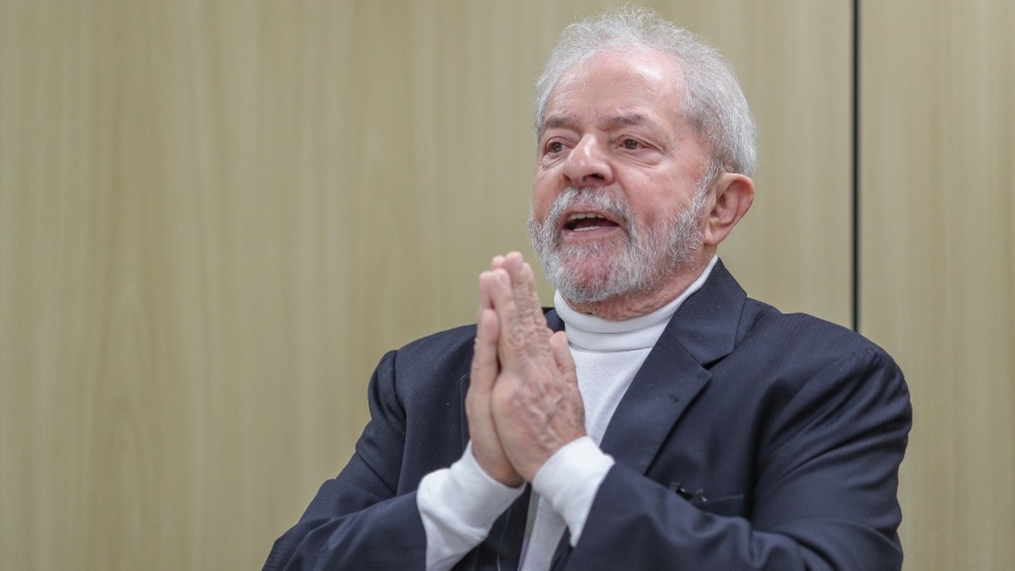 Lula recebe CartaCapital: “Só saio daqui inocentado”