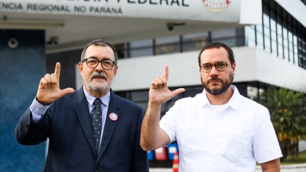 “Precisamos de mais democracia, não de menos”, diz Lula