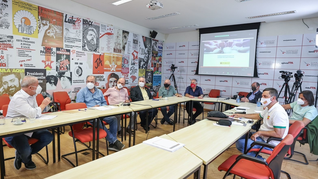 Lula e governo da Espanha discutem direitos trabalhistas