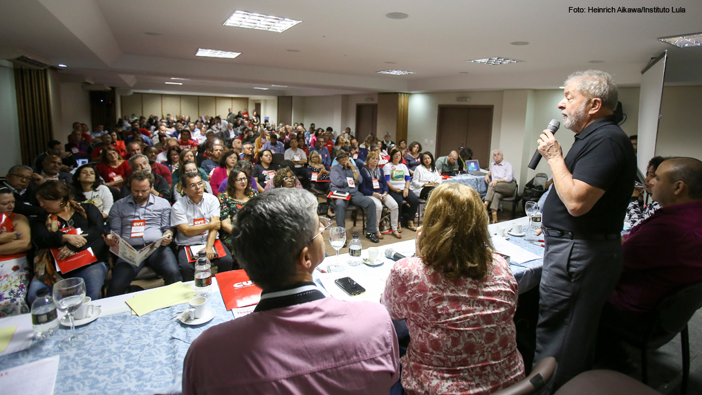 Lula se reúne com a direção nacional da CUT