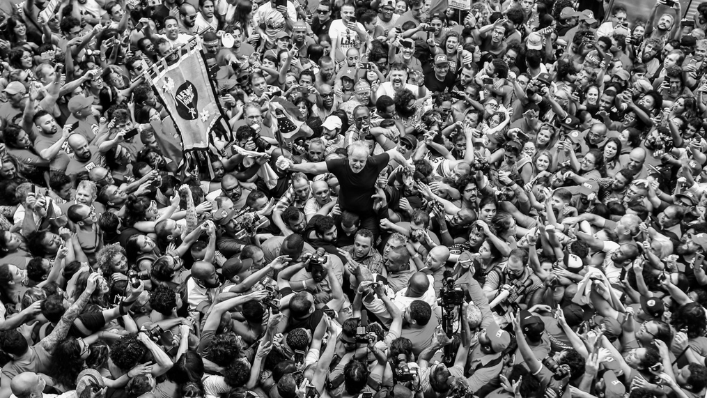 400 lideranças pedem anulação dos processos de Lula