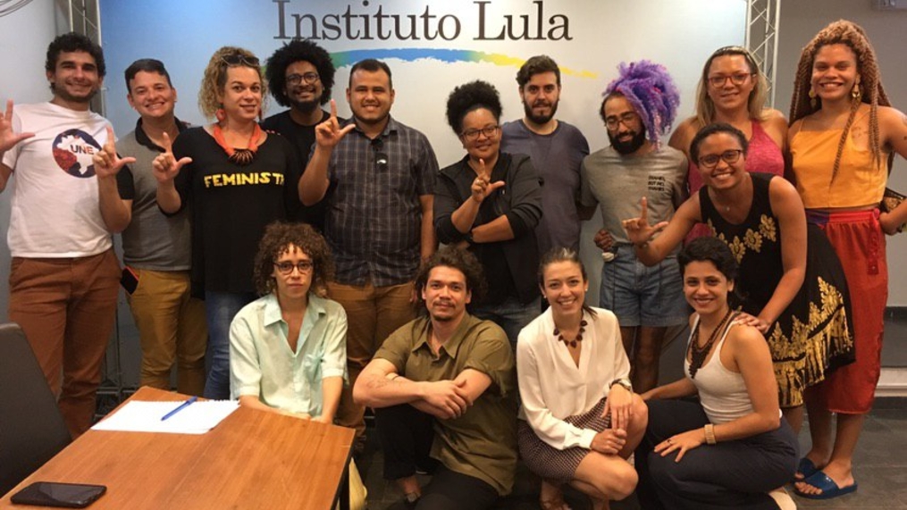 Instituto discute resistência coletiva com movimento LGBT