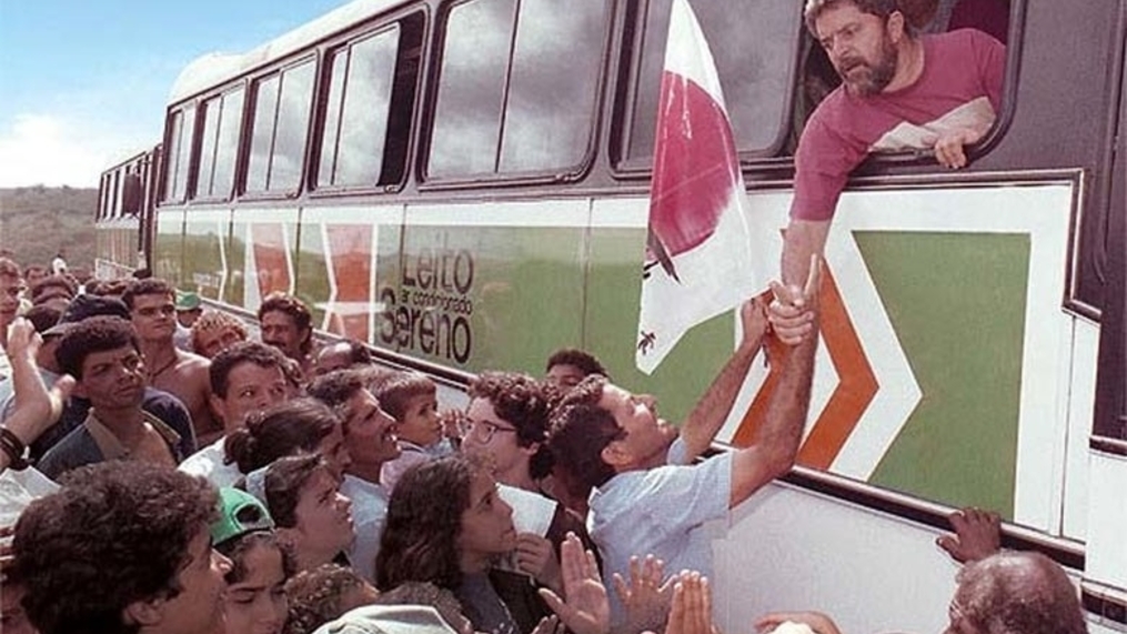 No Sul, Lula retoma tradição de caravanas