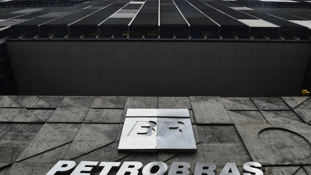 Economista diz que crise da Petrobras é "fake news"