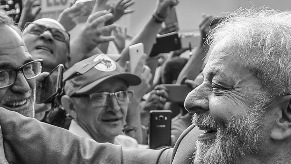 Parlamentares britânicos alertam que prisão de Lula é ameaça à democracia brasileira
