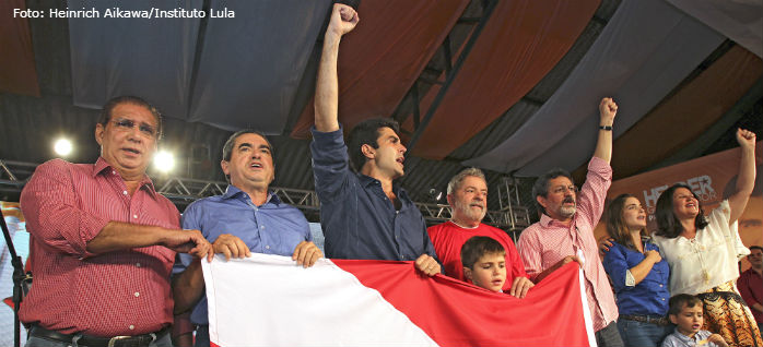 “Perguntem aos seus pais o que era esse país antes de 2002”, diz Lula aos jovens no Pará