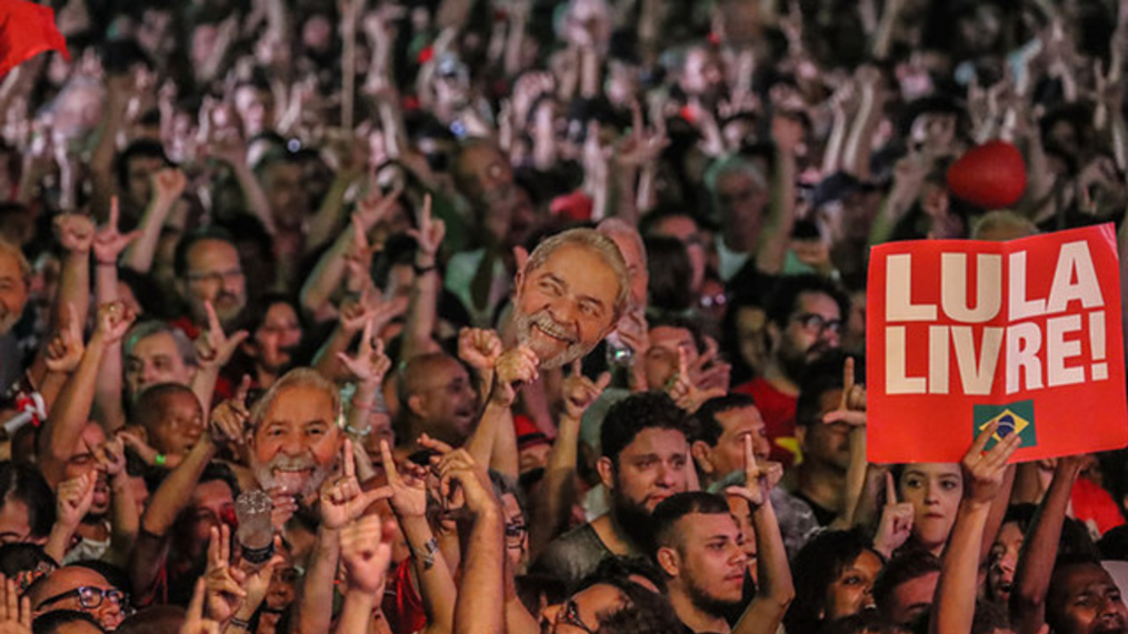 Personalidades internacionais entram na campanha Lula Livre 