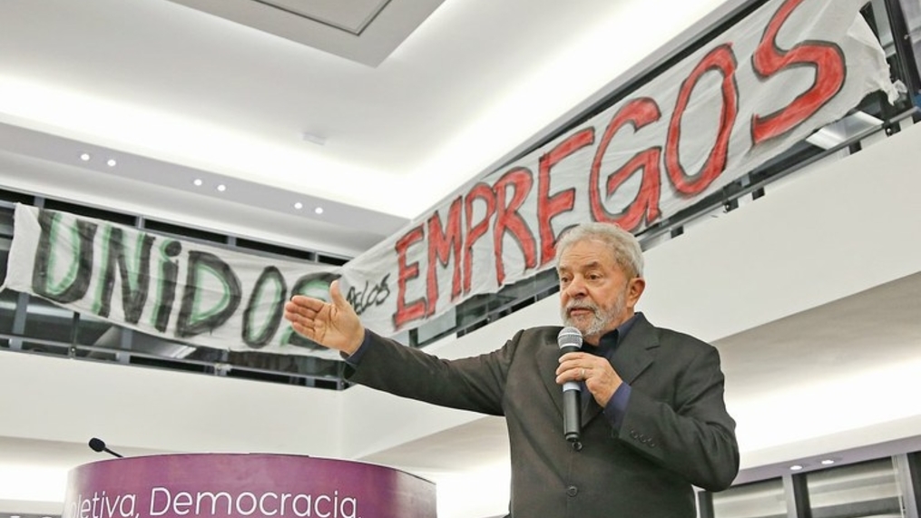 Por que Lula está visitando os museus de Jango e Getúlio?