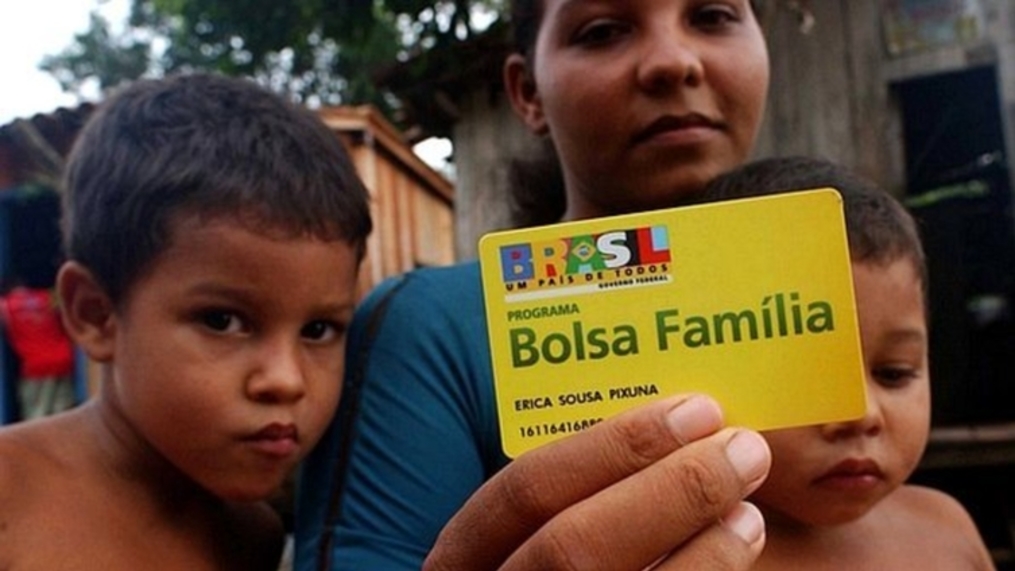 Nordeste recebe só 3% dos novos cartões do Bolsa Família