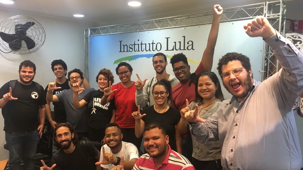 Protagonista nos governos Lula, juventude se une pela liberdade do ex-presidente