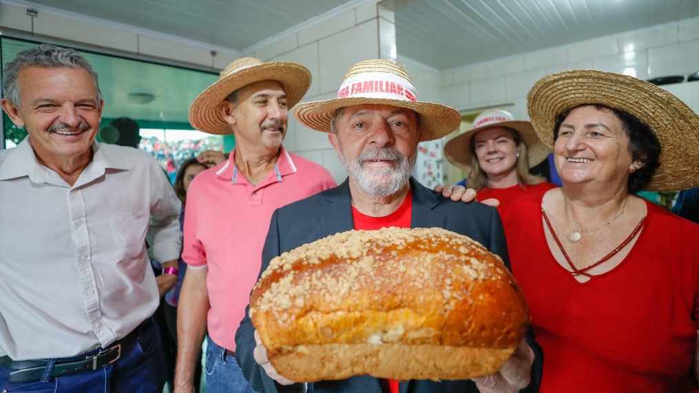 Mínimo: Lula garantiu aumento de renda a trabalhadores