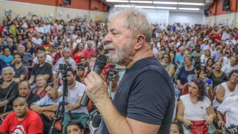 Se me prenderem, serei o 1º preso político do século, diz Lula