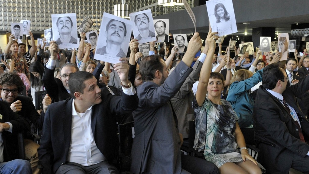 Temer suspende pedido de desculpas às vítimas da ditadura