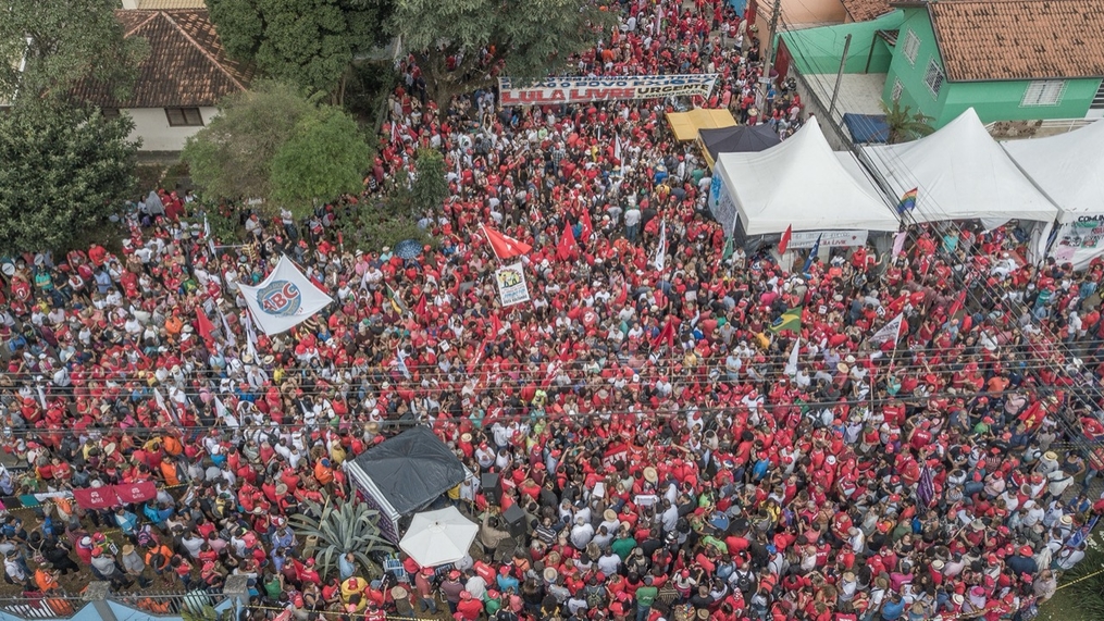 Um ano depois, os aprendizados da Vigília Lula Livre