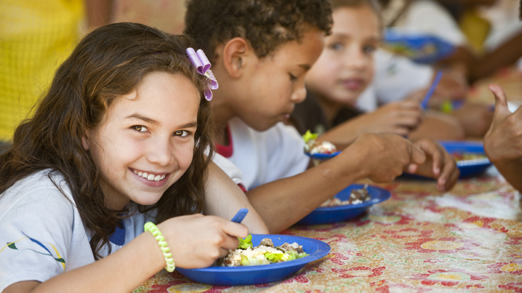  União Africana conhece programa de alimentação escolar do Brasil