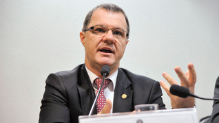 Carlos Gabas, então ministro de Estado da Previdência Social, Carlos Eduardo Gabas. Foto: Geraldo Magela/Agência Senado
