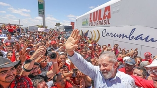 Lula durante a caravana do nordeste. Foto: Ricardo Stuckert
